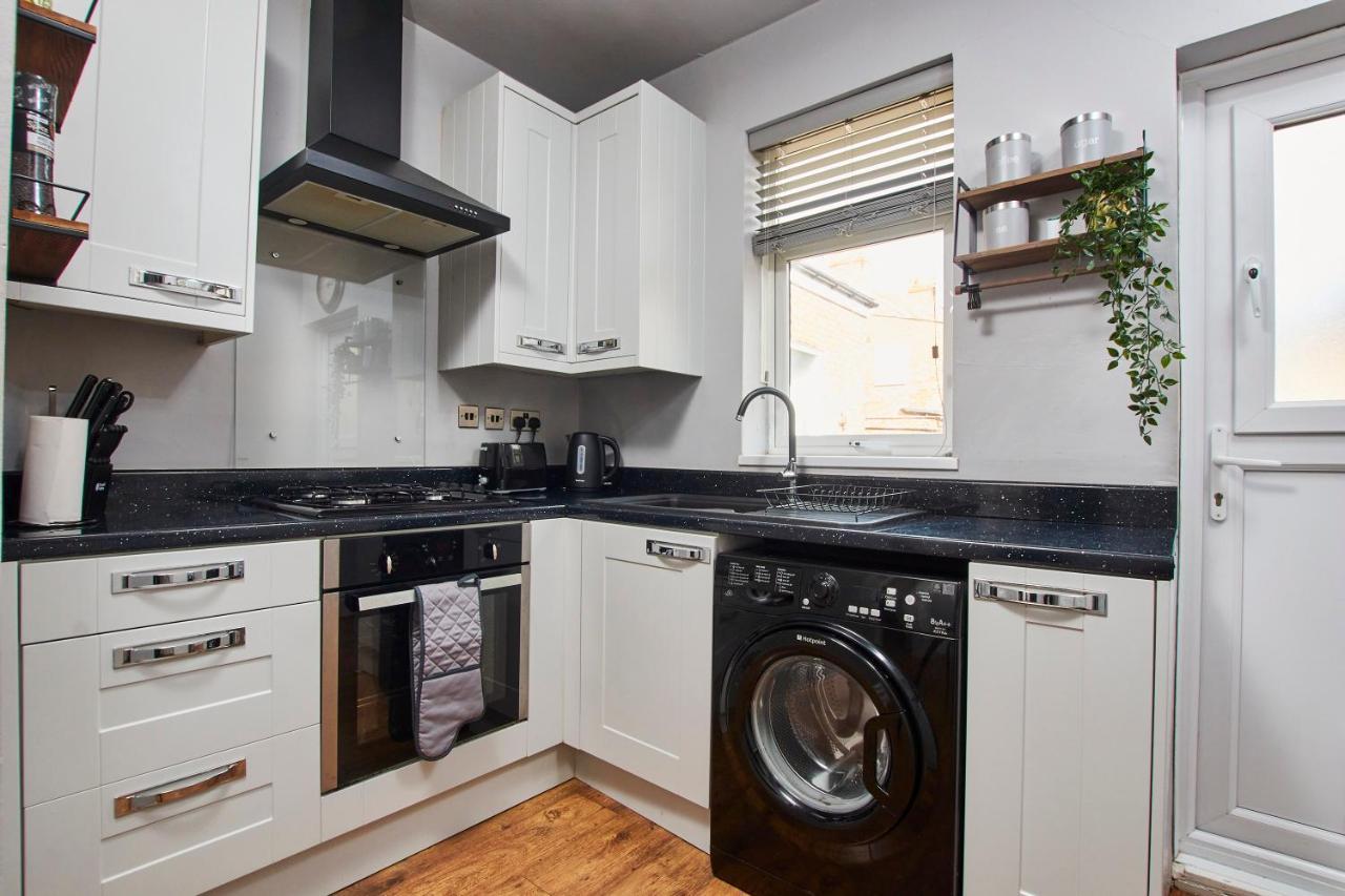 Stylish 2 Bedroom Flat - Close To Newcastle City Centre Gateshead Exterior photo